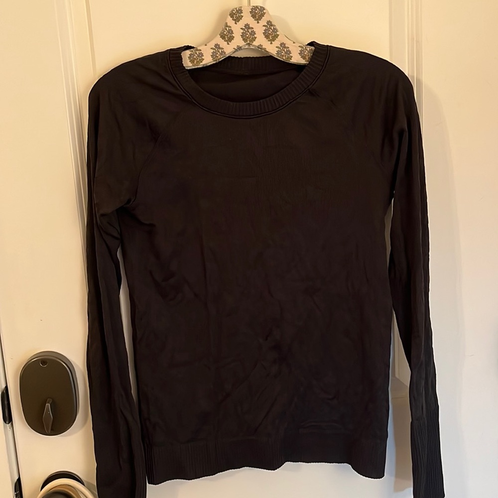 Lululemon Patterned Swiftly Tech long sleeve